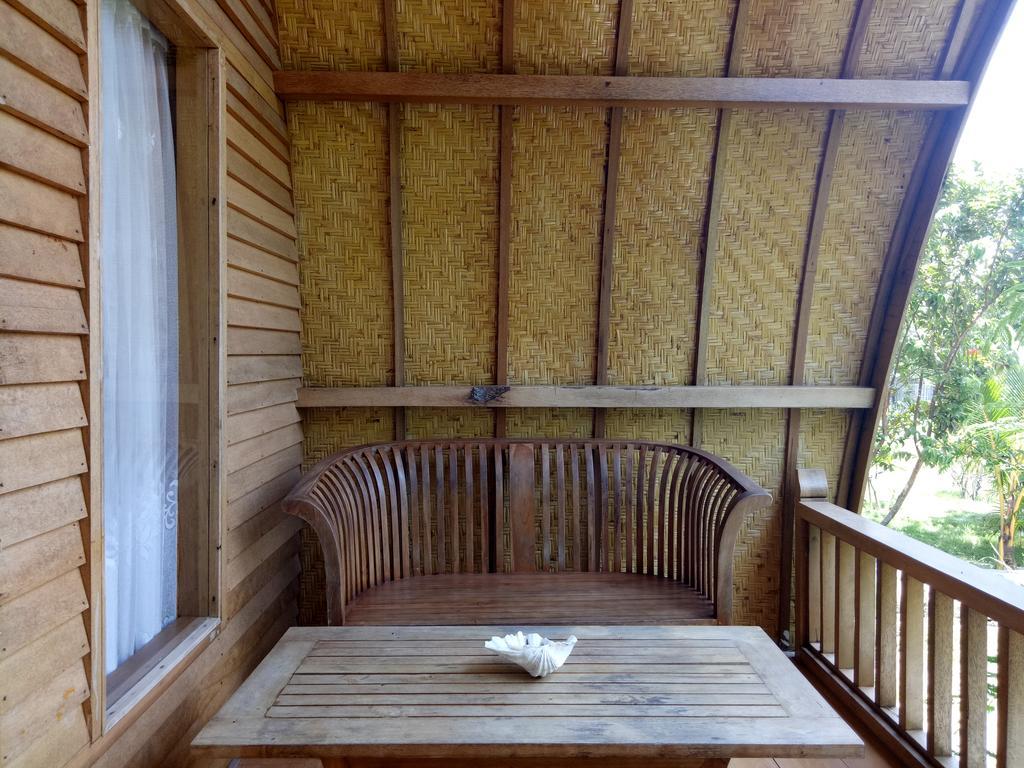 ホテルRose Bungalow Pemenang エクステリア 写真