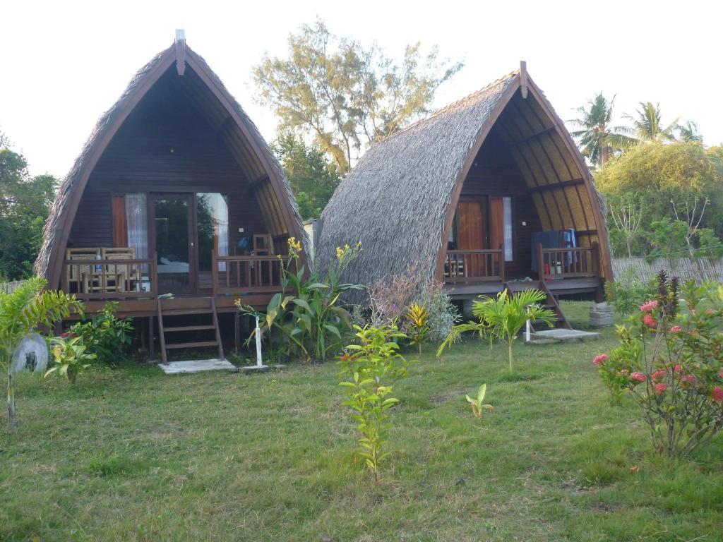 ホテルRose Bungalow Pemenang エクステリア 写真